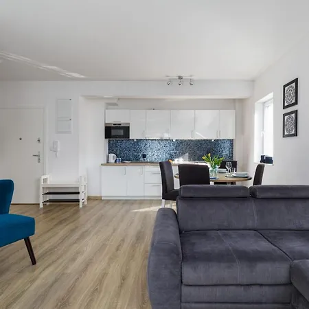 Strzelecka Apartment Center Of Kolobrzeg By Noclegi Renters Exterior photo