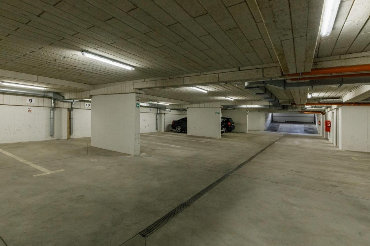 Strzelecka Center Of By Renters